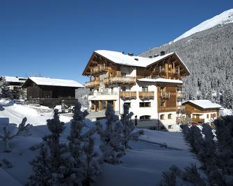 Hotel Vedig - Santa Caterina Valfurva - Building