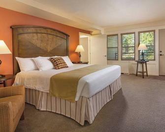 Bend - Seventh Mountain Resort (3 bedroom) - Bend - Bedroom