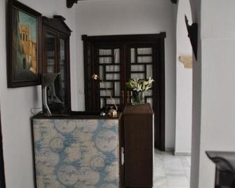 Hostel Mayflowers - Cordoue - Accueil