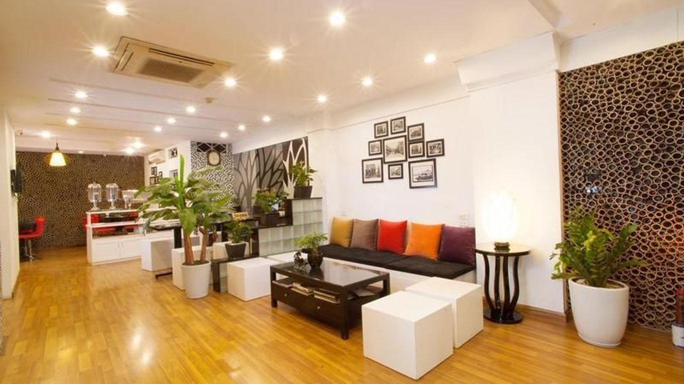 Icon 36 Hotel & Residence