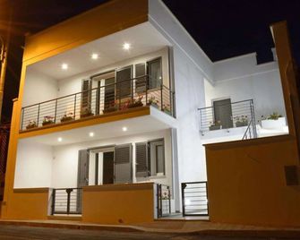 Baia Dell'Orso - Torre Dell'Orso - Building