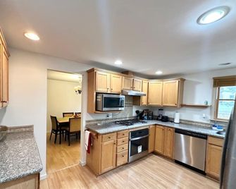 Home in Hudson - Hudson - Keuken