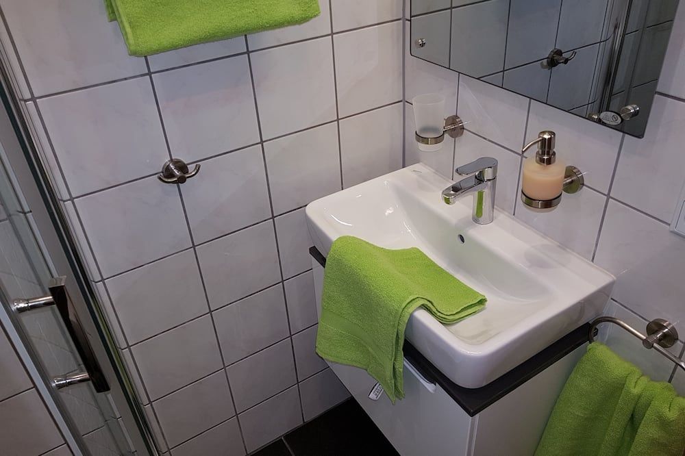Hotel Exquisite - Bobenheim am Berg - Baño