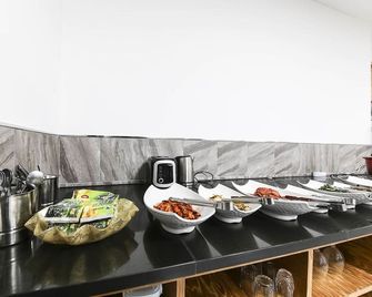 Bentley Business Hotel - Gwangju - Buffet