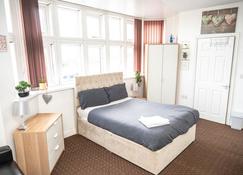 Bvapartments Deighton - Huddersfield - Bedroom