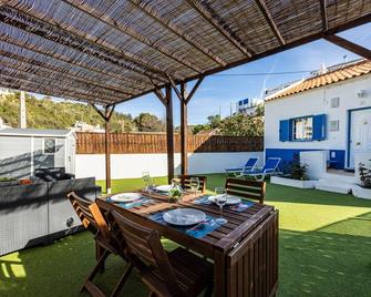 Salema Beach House - Salema - Patio