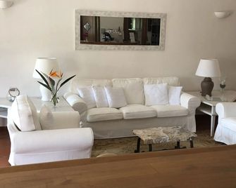 Mya Hotel Porto Cervo - Porto Cervo - Sala de estar