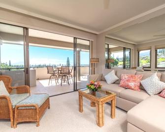Kbm Resorts Free Car Kapalua Golf Villa Kgv-19t1 Remodeled Ocean Views - Kapalua - Living room
