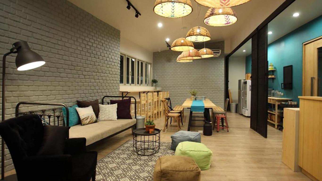 Lupta Hostel