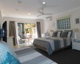 Beachport Bed & Breakfast - Port Macquarie - Schlafzimmer