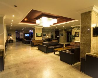 Grand Terme Hotel - Kırşehir - Lobby