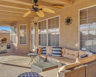 Luxe Phoenix Getaway (Heated Pool, Mount - Phoenix - Serambi
