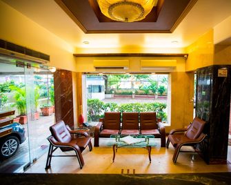 Hotel Ashwin - Mumbai - Vestíbul