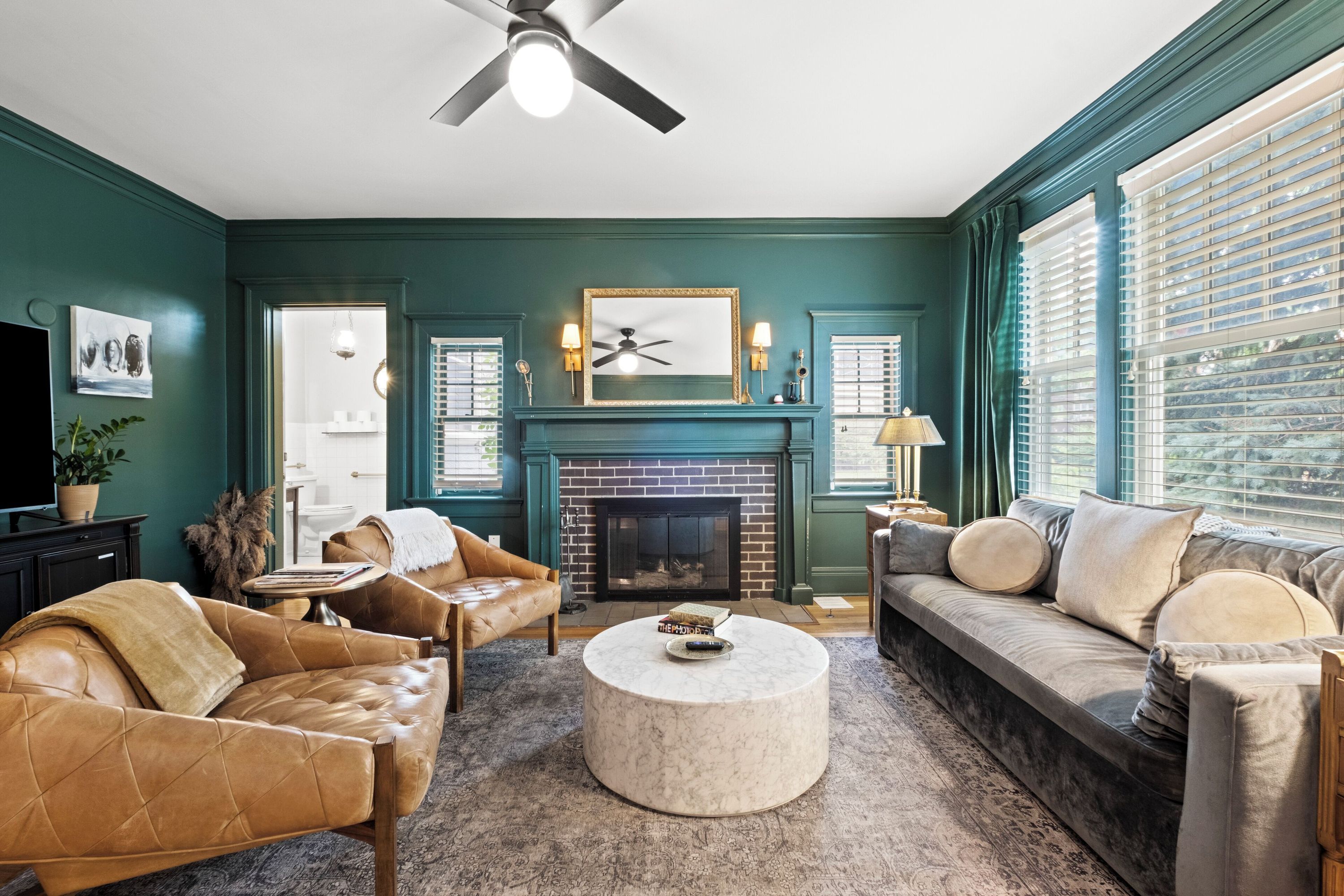 Southmoreland on the Plaza an Urban Inn - קנזס סיטי - סלון