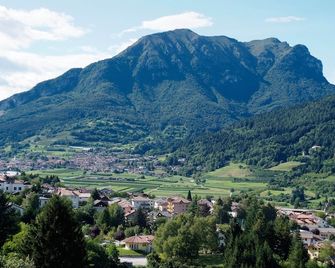 Hotel Dolomiti - Vattaro - Outdoors view