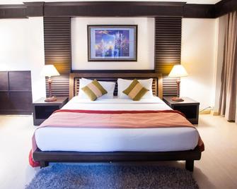 At Ayutthaya Hotel - Ayutthaya - Bedroom