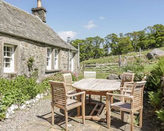 Balmeanoch, Pet Friendly, Character Holiday Cottage In Callander - Lochearnhead - Patio
