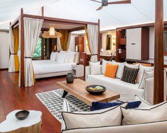 Sundy Praia - Principe Collection - Principe - Living room