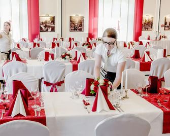 Hotel-Restaurant Hilling - Papenburg - Salão de banquetes