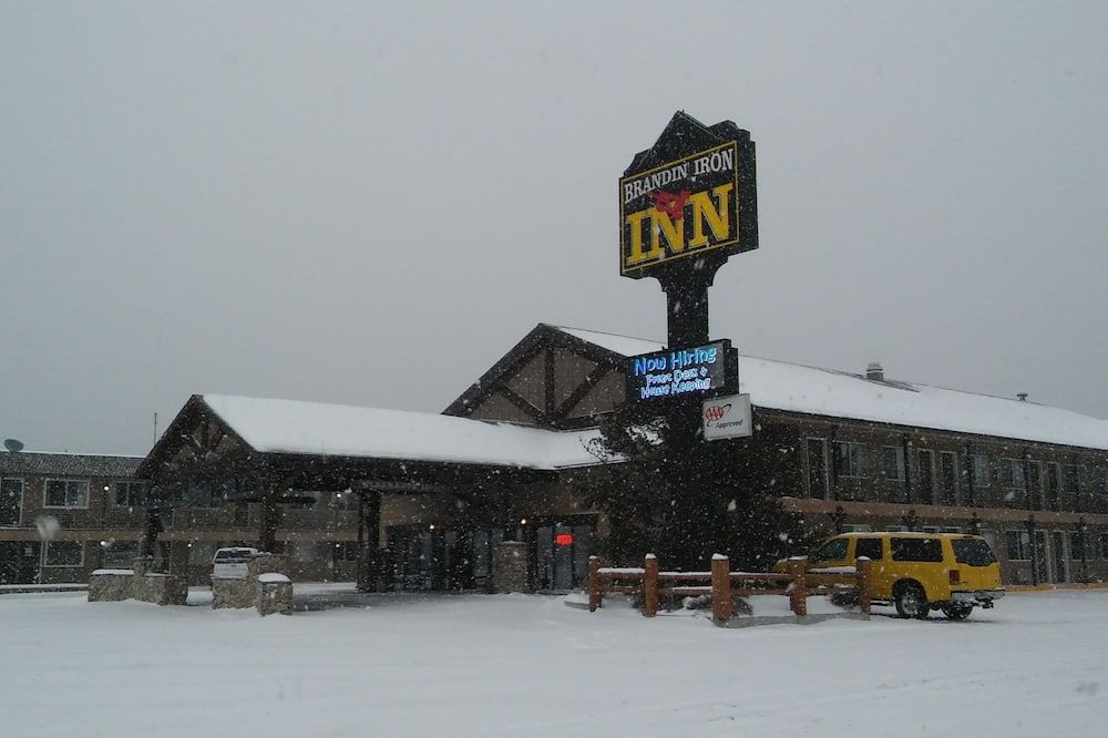 Brandin' Iron Inn