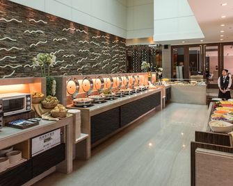 Taipung Suites - Tainan - Buffet