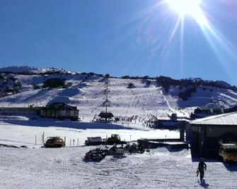 The Man from Snowy River Hotel - Perisher Valley