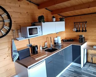 Fairvine Cabin Fort Augustus Mtn View Pet Friendly - Fort Augustus - Cuisine