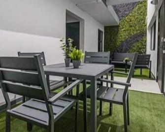 Un lugar Centrico, con todas las comodidades que necesitas para una estancia agradable. - San Jose - Patio