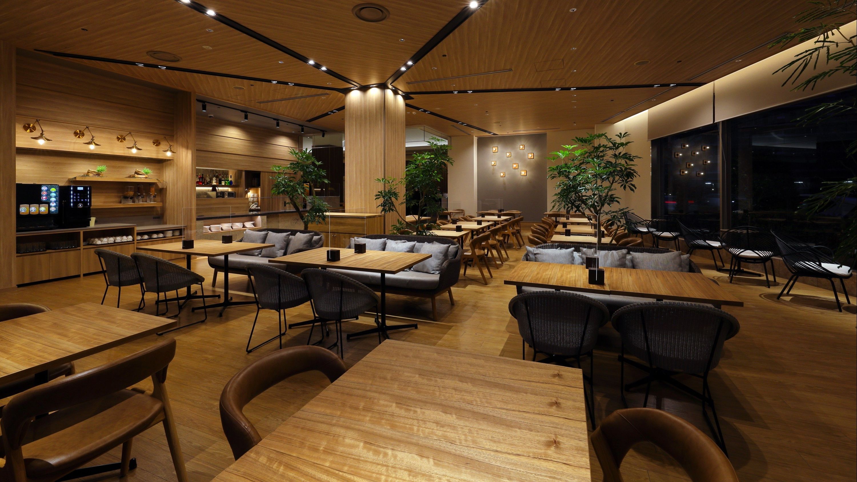 Ana Holiday Inn Sendai By IHG - סנדאי - מסעדה