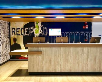 Ibis Budget Petropolis - Petropolis - Receptie