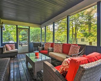 Lake Harmony Resort Home w/ Deck + Fire Pit! - Lake Harmony - Balcon