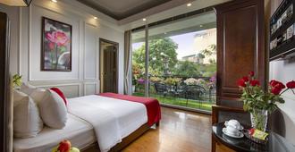 Hanoi Royal Palace Hotel 2 - Hà Nội - Phòng ngủ