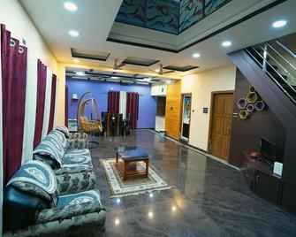 Heritage Nishka Villa - Mangalore - Lobby