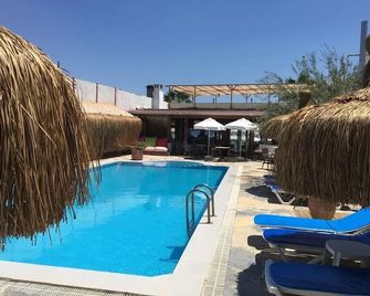 Florida Hotel - Ortakent-Yahşi