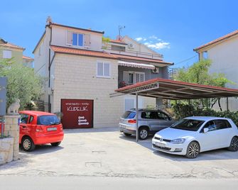 Apartments Kudelik - Trogir - Bâtiment