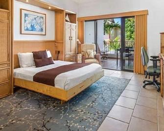 Ocean Front Condo at The Royal Sea-Cliff Resort - Kailua-Kona - Schlafzimmer