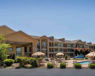 Quality Inn and Suites Sevierville - Pigeon Forge - Sevierville - Bygning