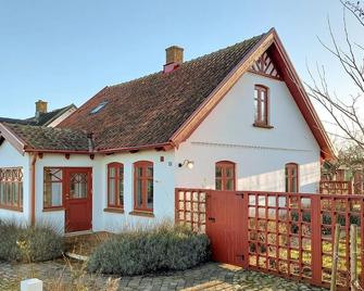 Gorgeous home in Sankt Ibb with WiFi - Bäckviken - Edificio