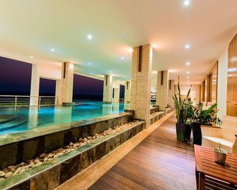 Baobab Tree Hôtel & Spa - Majunga - Piscine