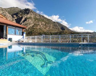Hotel Parador - Chefchaouen - Pool