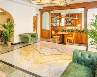 Hotel Centrale - Garda - Ingresso