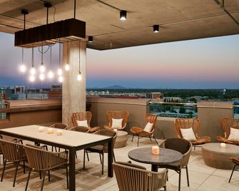 Canopy by Hilton Tempe Downtown - Tempe - Balcony