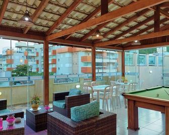 Bombinhas Praia Apart Hotel - Unidade Bem Te Vi - Bombinhas - Varanda