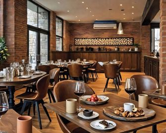 Main Plaza Suite Tower Frankfurt Am Main - Fráncfort - Restaurante