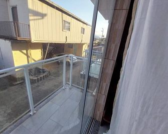 Accommodation for up to 14 people - Itajaí - Balcony