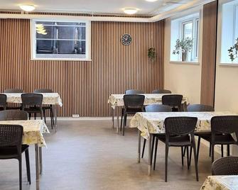 Aarhus Hostel og Hotel - Hasselager - Restaurant