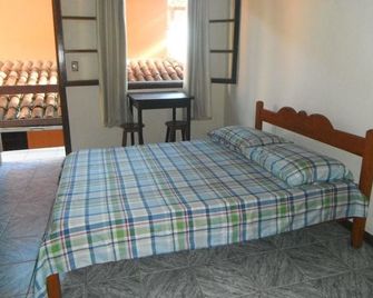 Hostel Praia Grande - אנגרה דוס רייס - חדר שינה