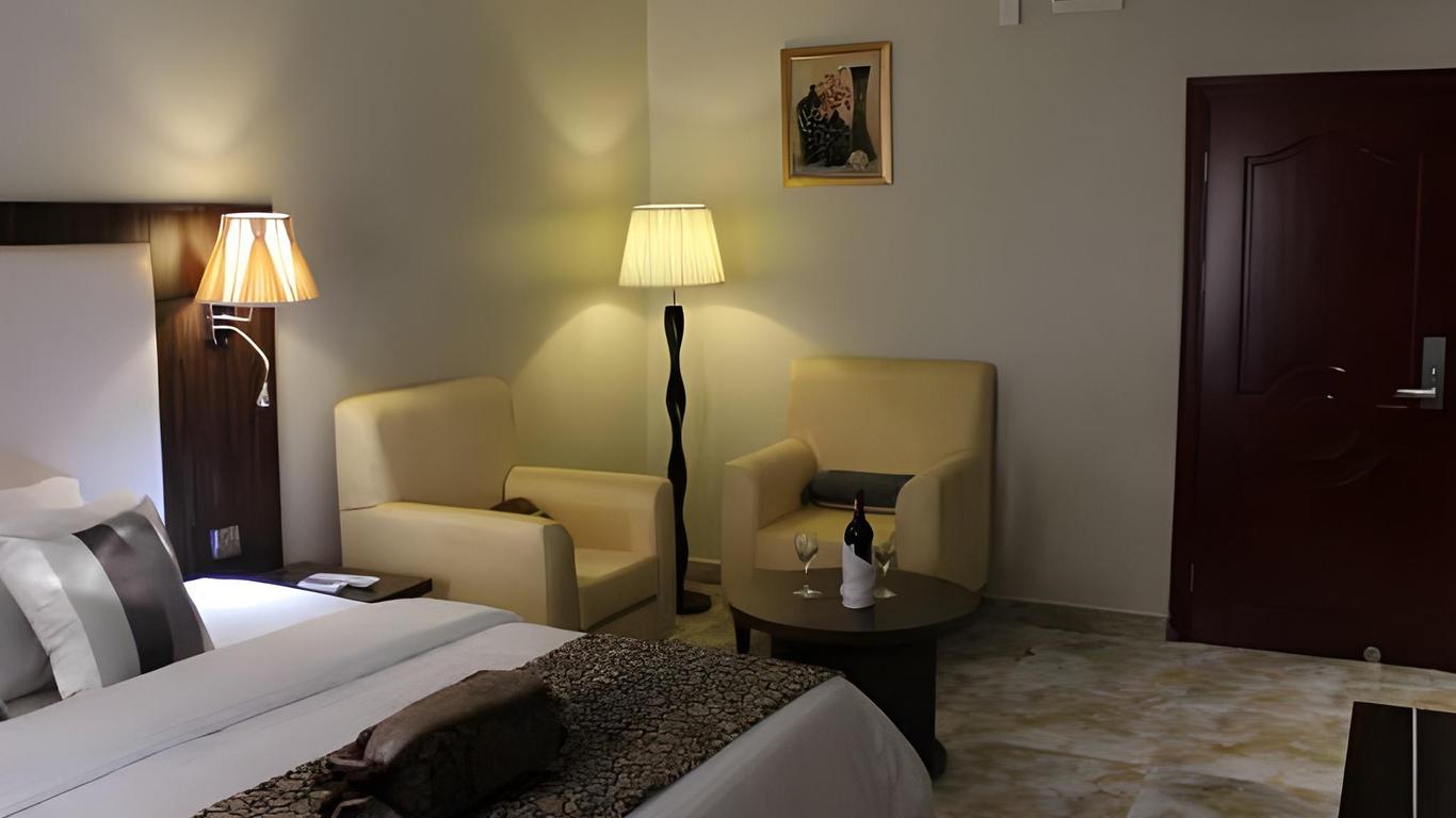 De Santiago Milan Hotel and Suites