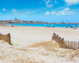 Tidu's home B&B - Alghero - Pantai