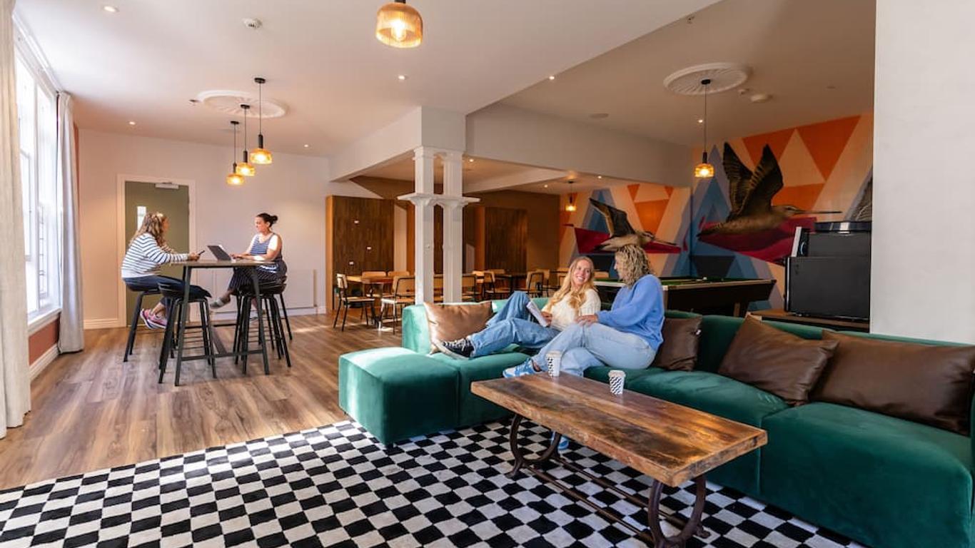 هاكا هاوس كريستيرش